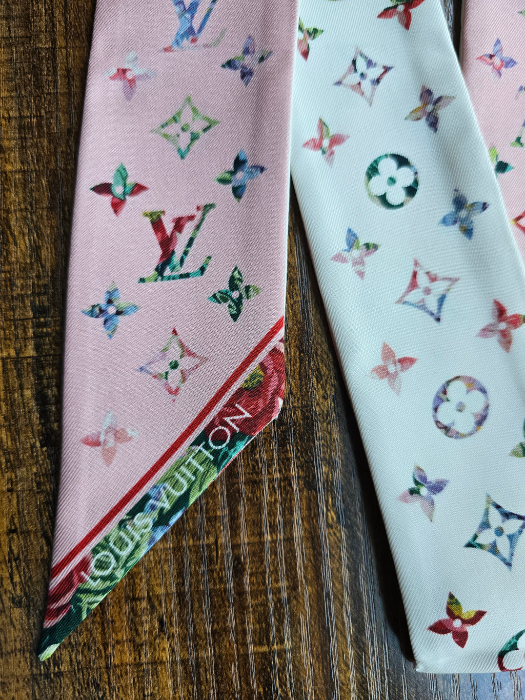Authentic Louis Vuitton Pink & White Rose Bandeau BB Scarf