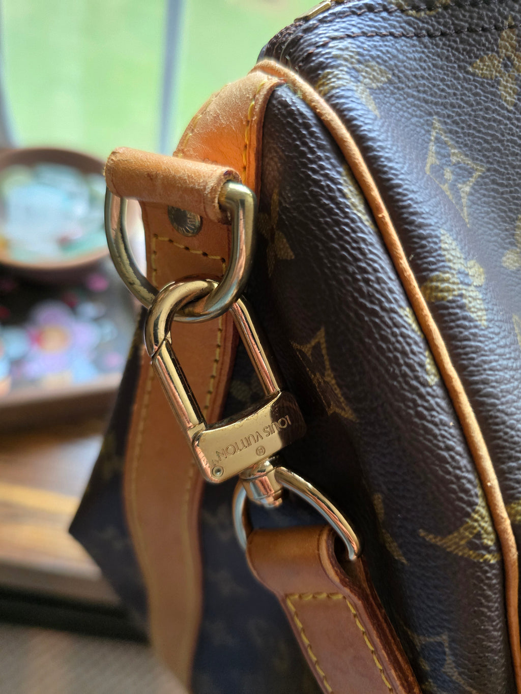 Authentic Louis Vuitton Monogram Keepall 60 Travel Duffel