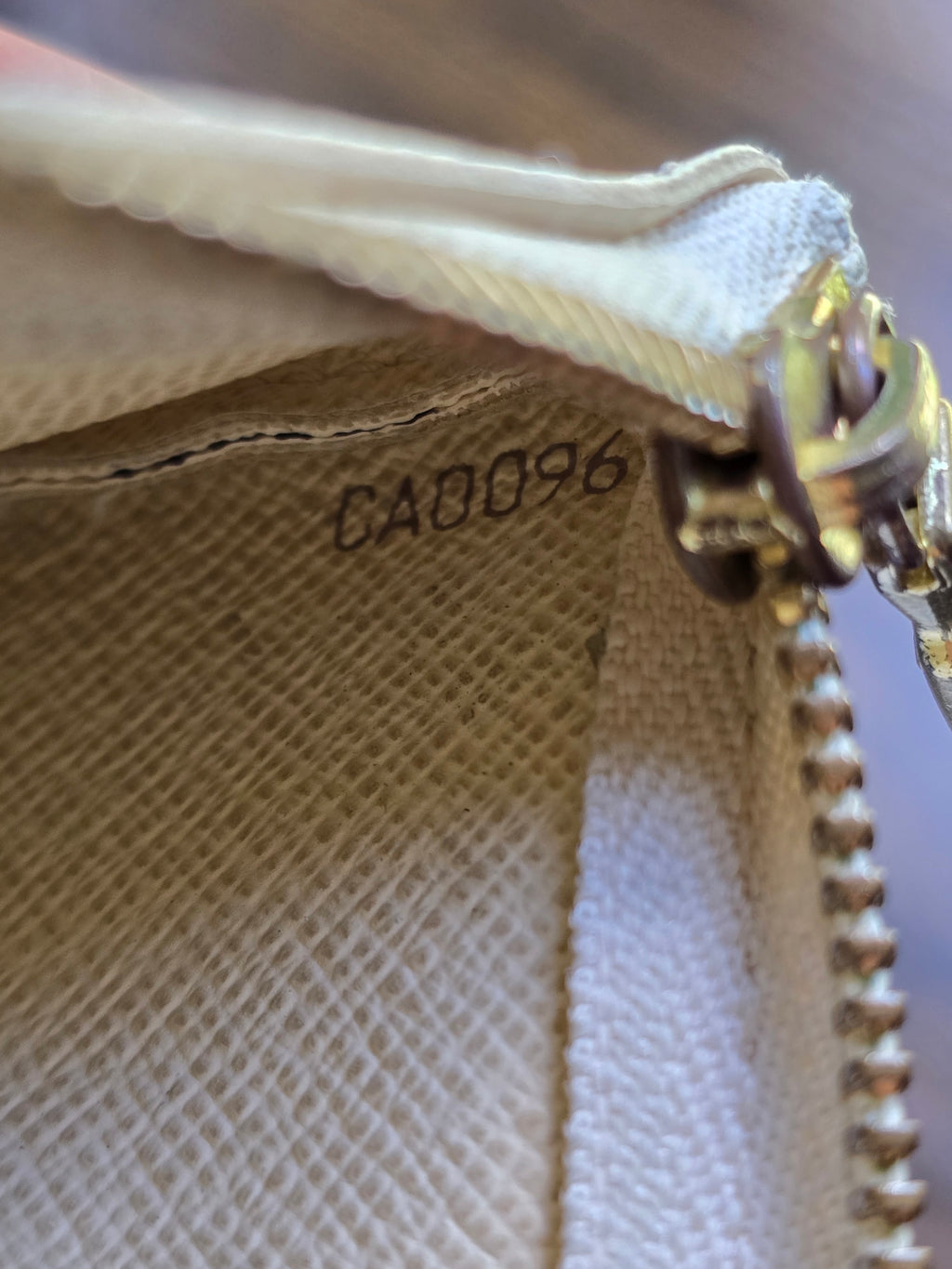 Authentic Louis Vuitton Damier Azur Key Pouch