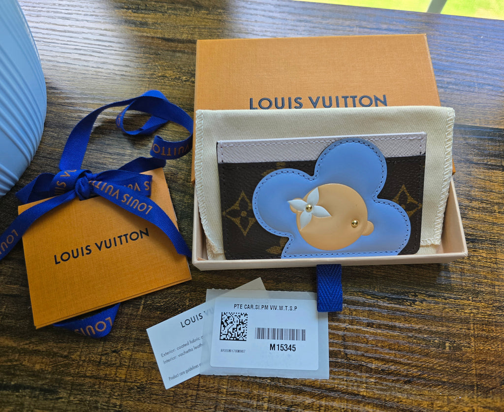 Authentic Louis Vuitton Vivian Card Holder