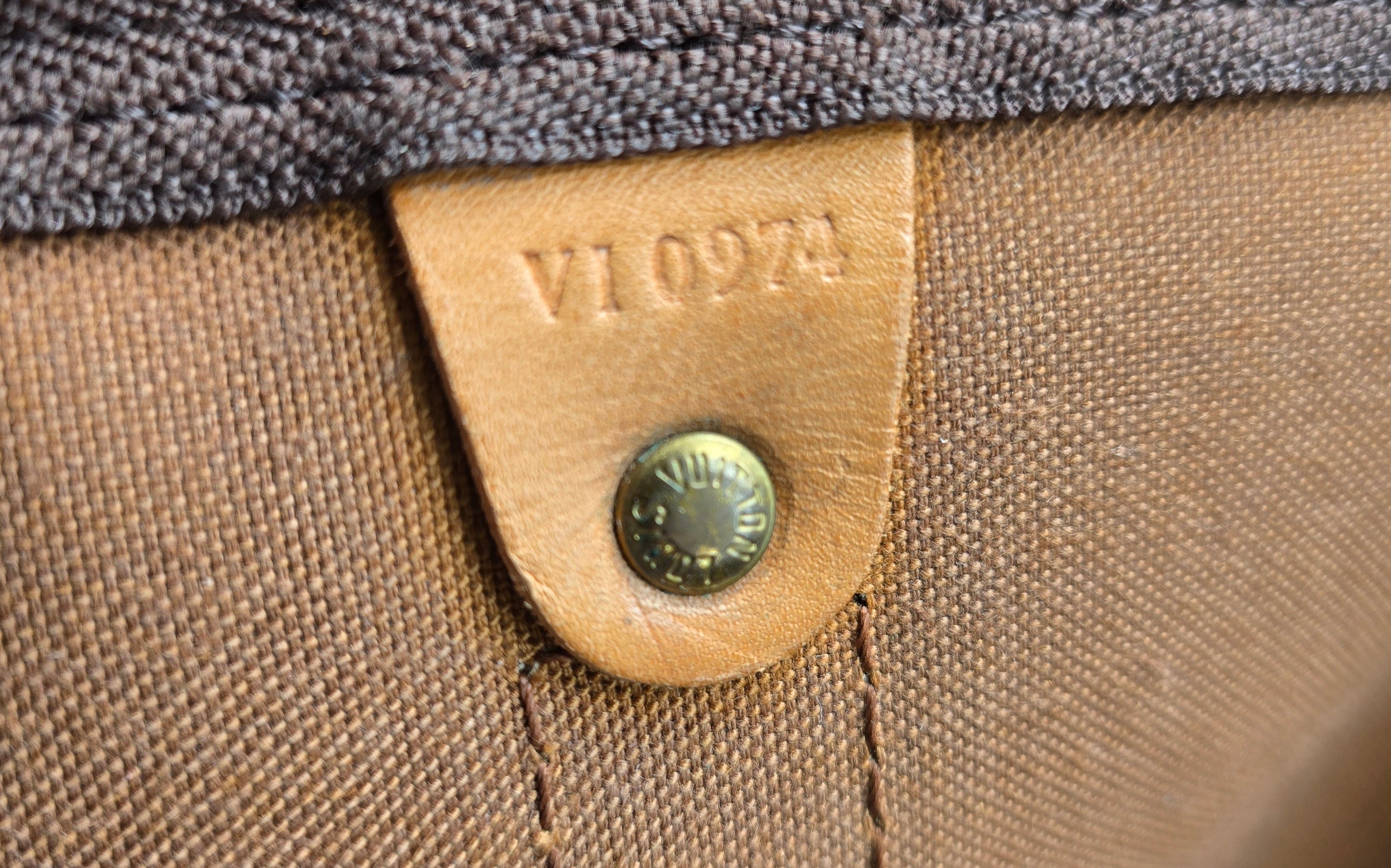Authentic Louis Vuitton Monogram Keepall 60 Travel Duffel