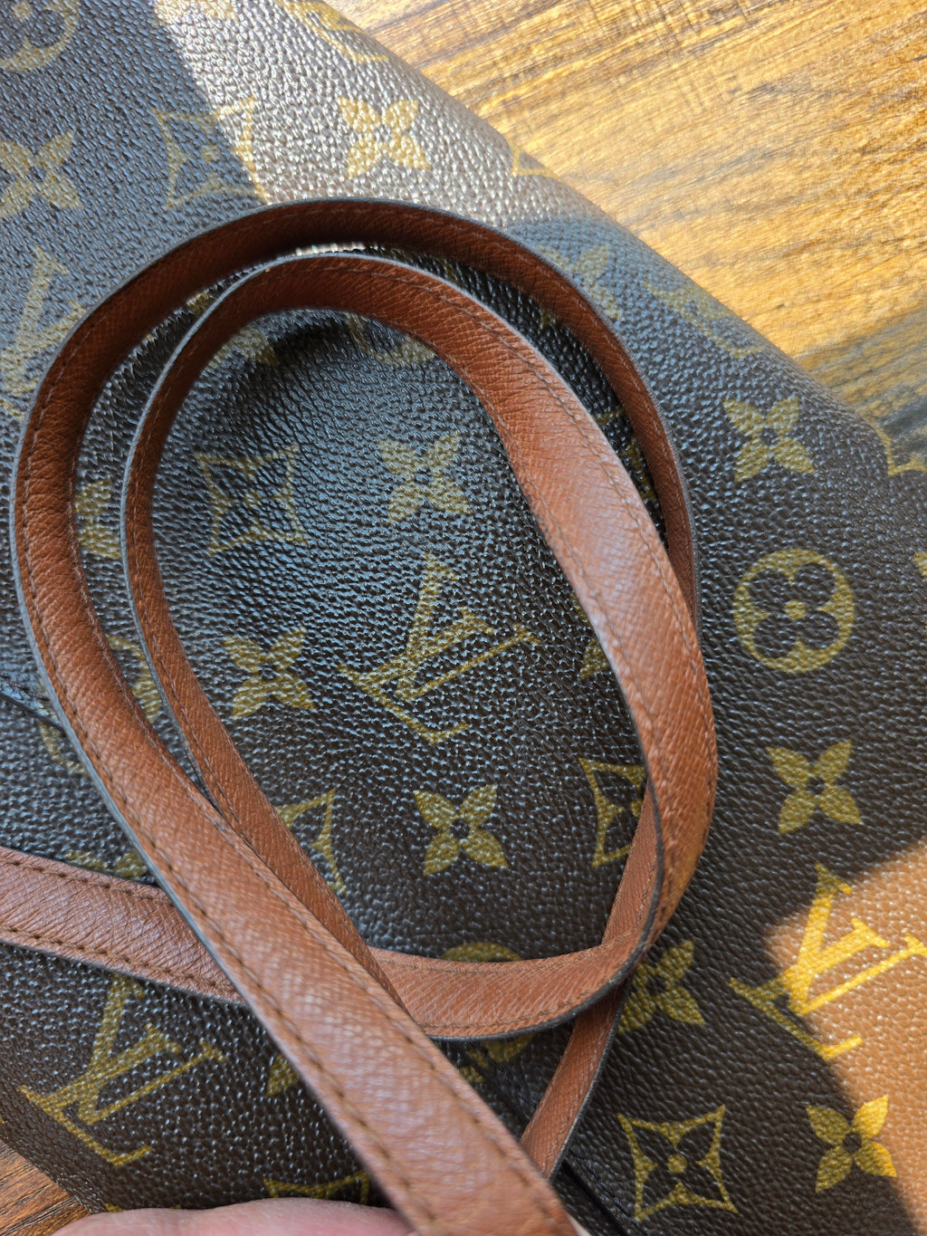 Authentic Vintage Louis Vuitton Monogram Pochette Bordeaux 2‑Way Clutch & Shoulder Bag (1995)