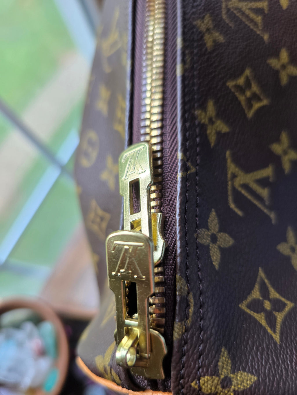 Authentic Louis Vuitton Monogram Keepall 60 Travel Duffel