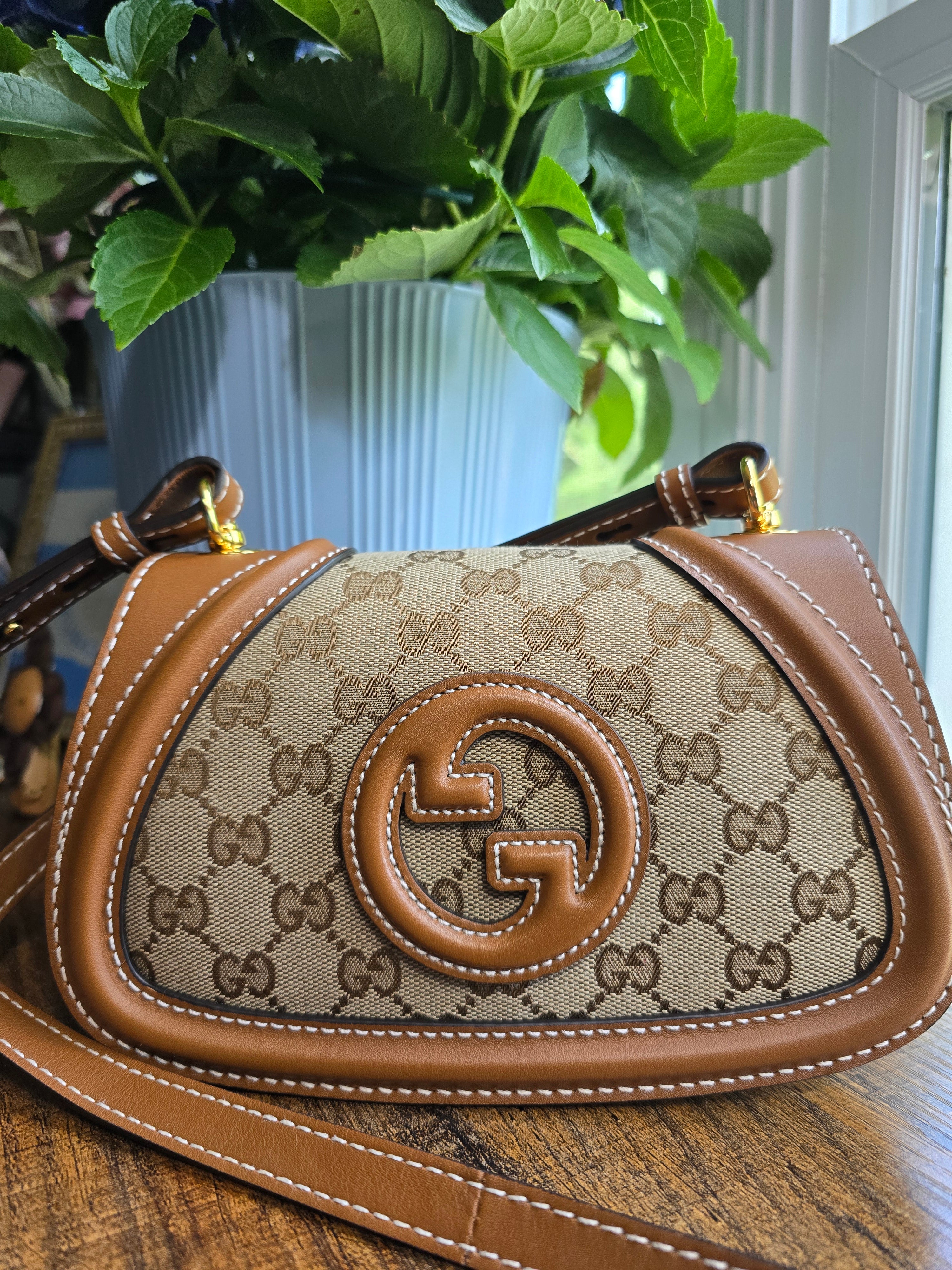 Authentic Gucci Blondie Small Shoulder Bag