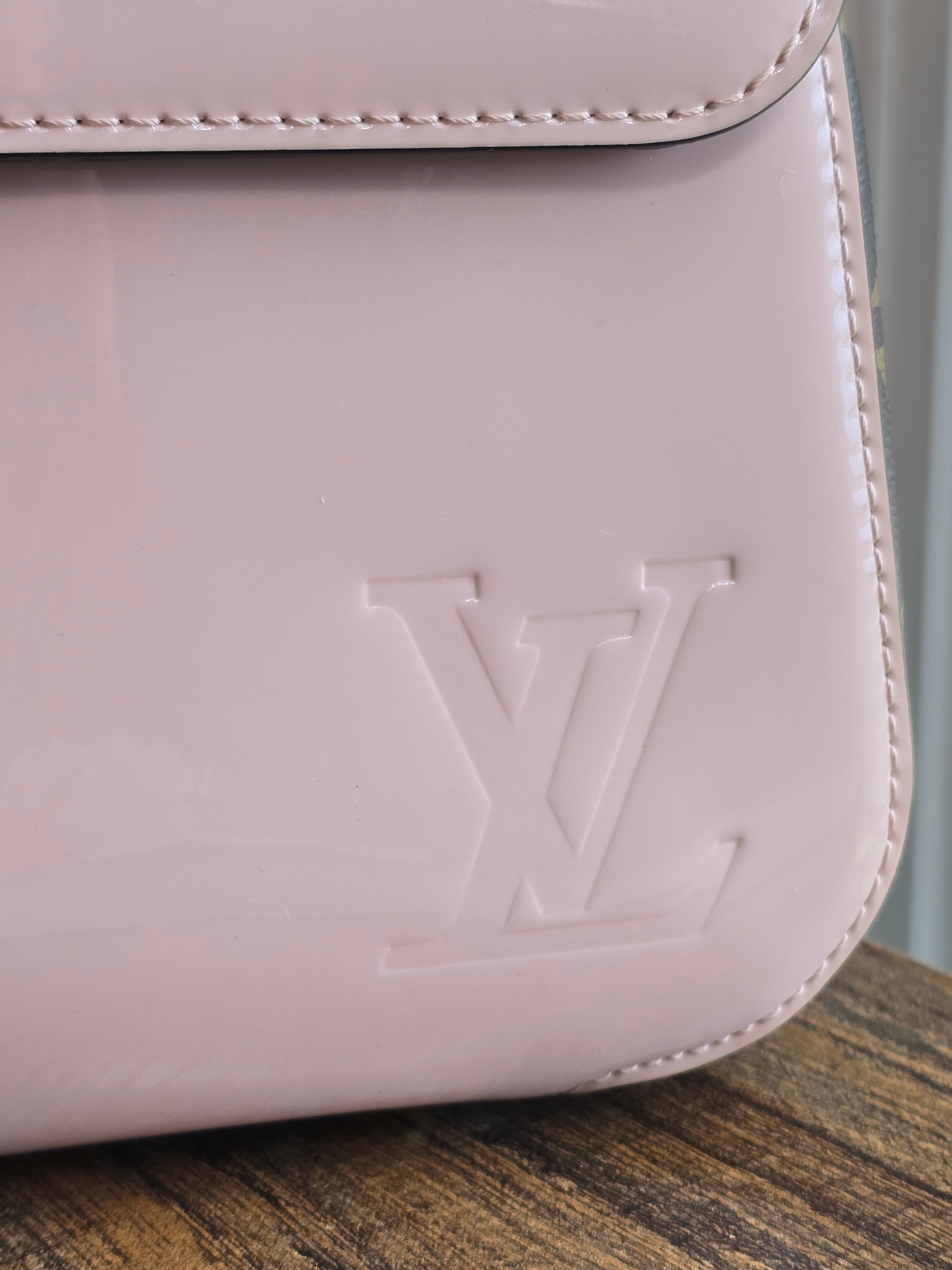 Authentic Louis Vuitton Cherrywood Vernis Leather Crossbody Bag (2019)