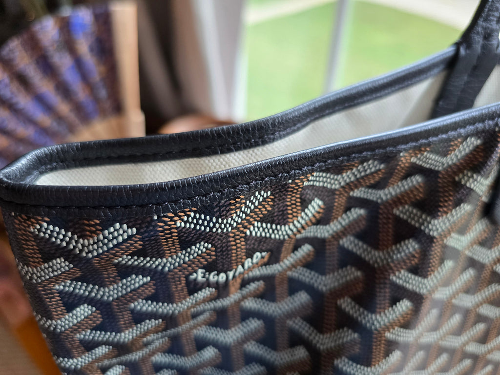 Authentic Goyard Saint Louis PM Tote Bag with Pouch
