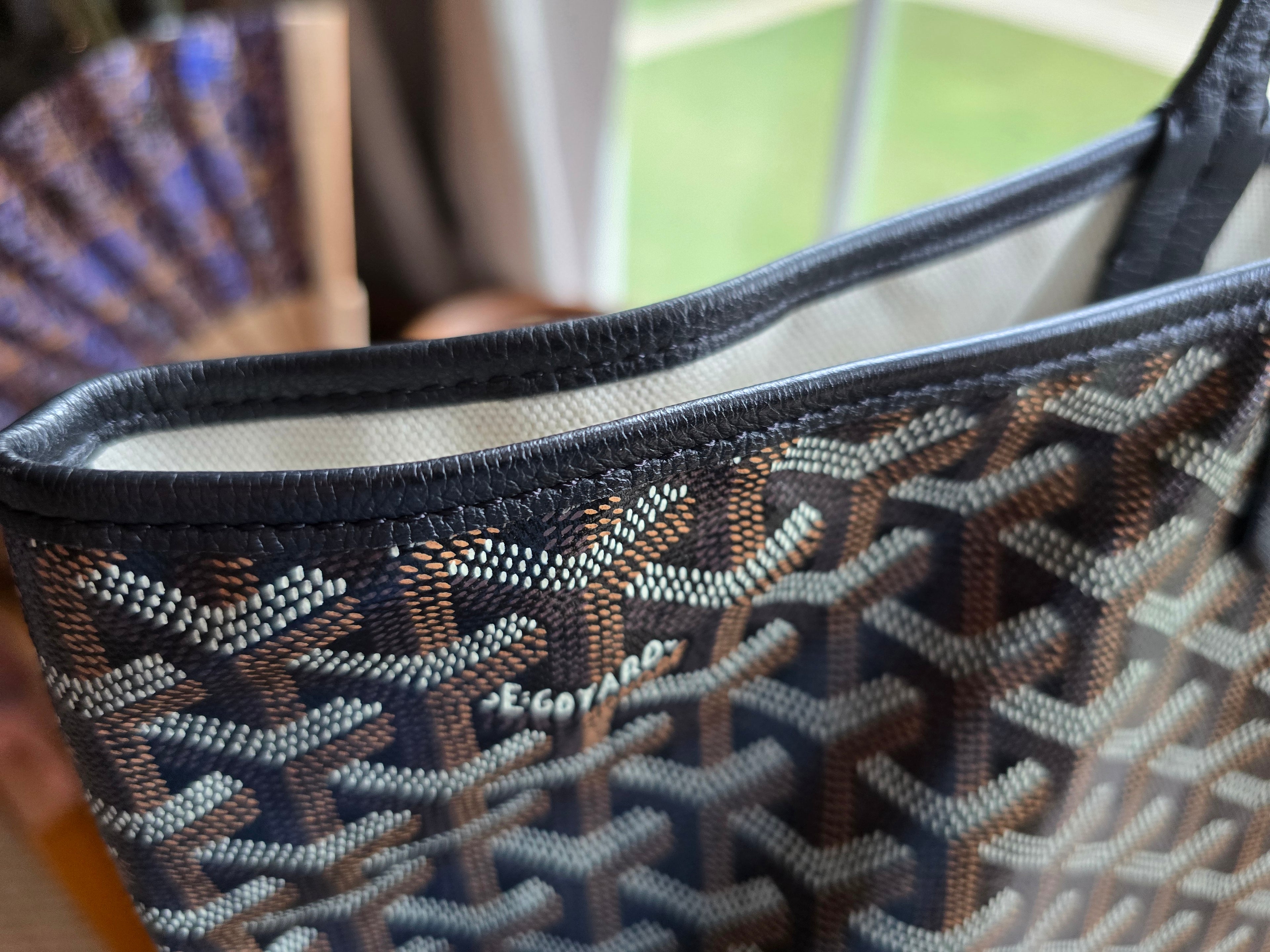Authentic Goyard Saint Louis PM Tote Bag with Pouch