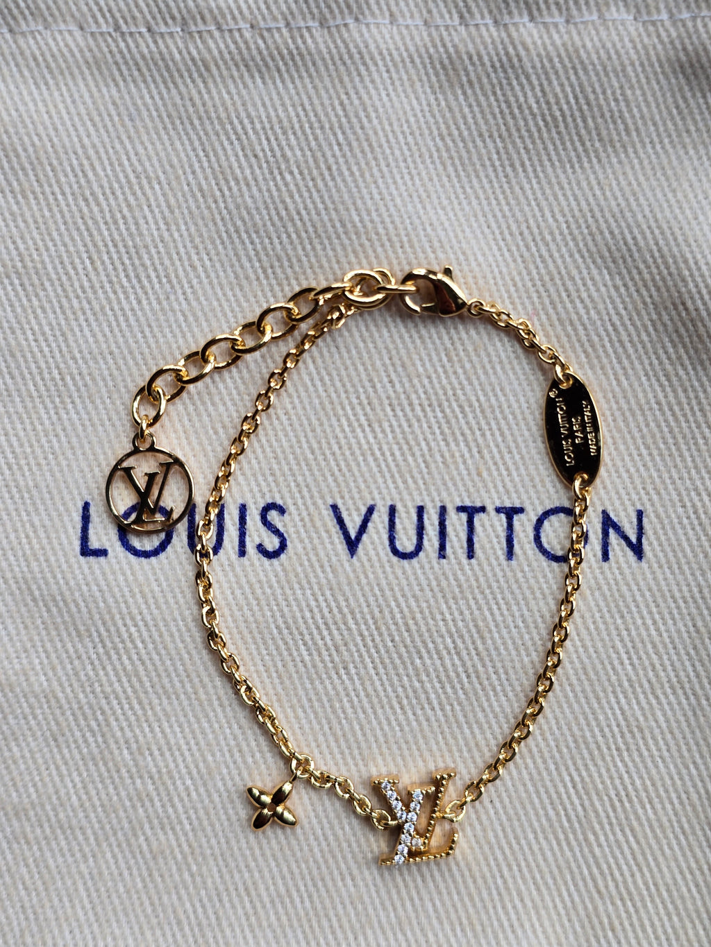 Authentic Louis Vuitton Crystal LV Iconic Bracelet- Full Inclusion