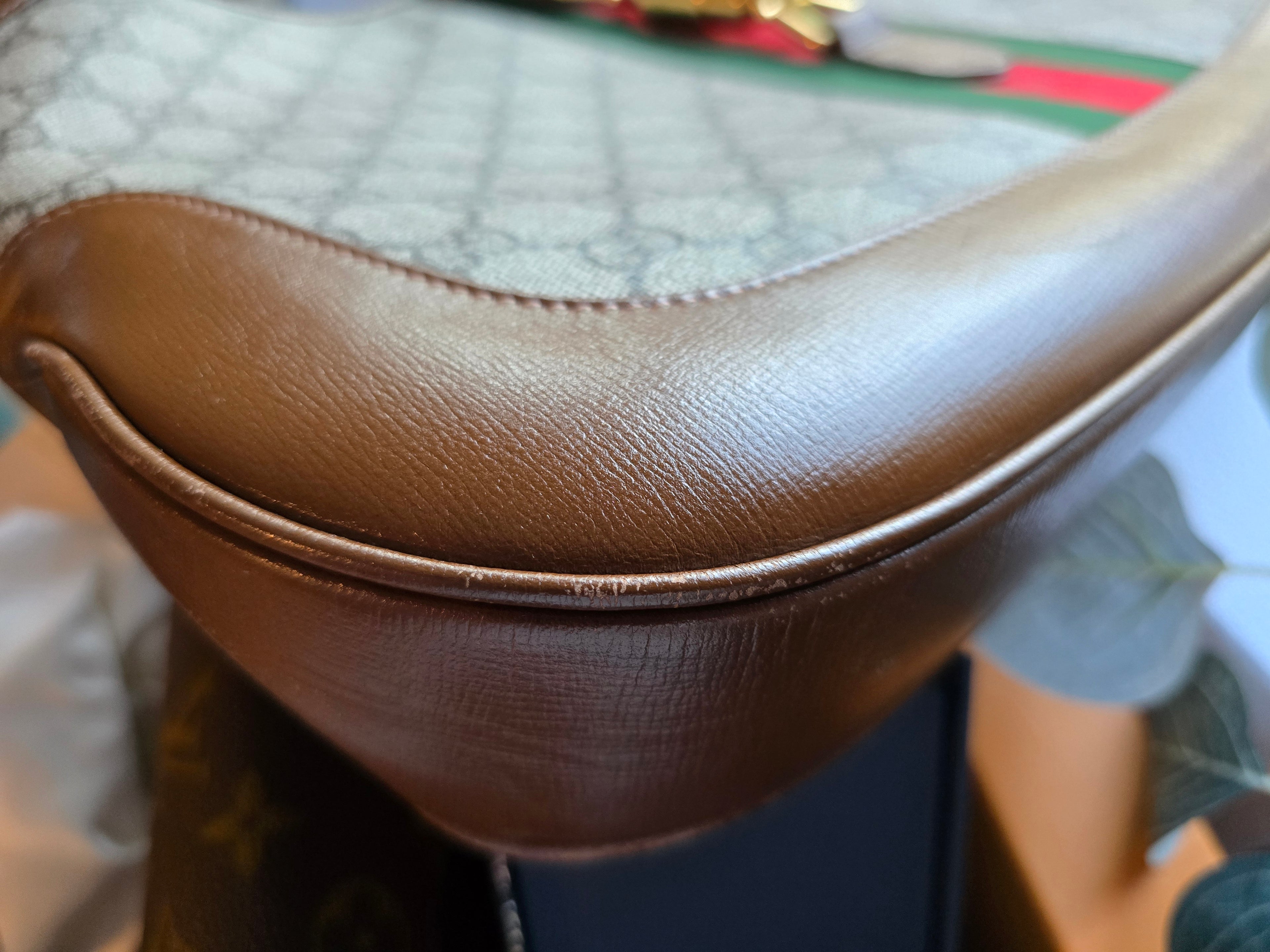 Authentic Gucci Jackie 1961 Medium Hobo Bag with Crossbody Strap