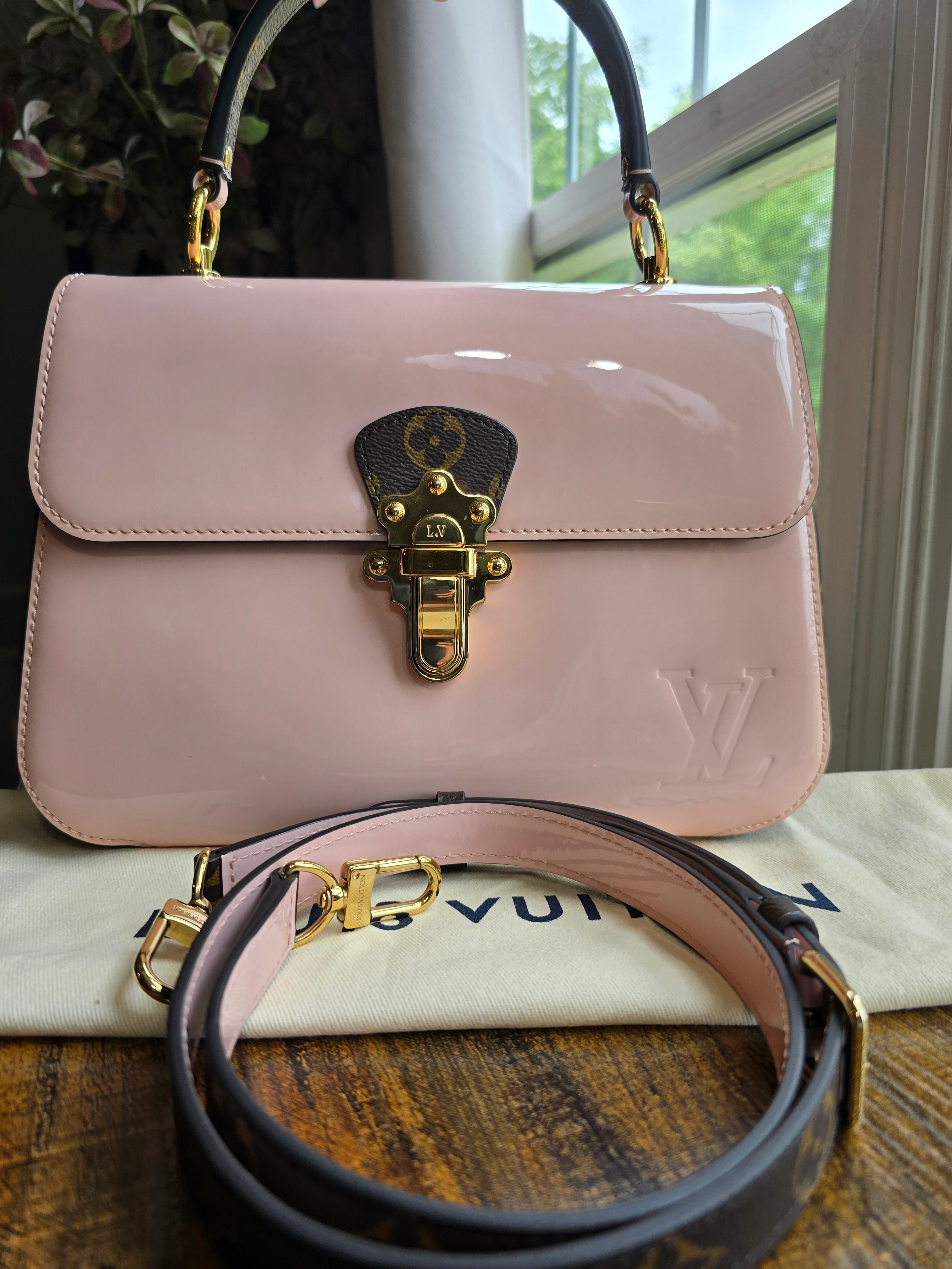 Authentic Louis Vuitton Cherrywood Vernis Leather Crossbody Bag (2019)