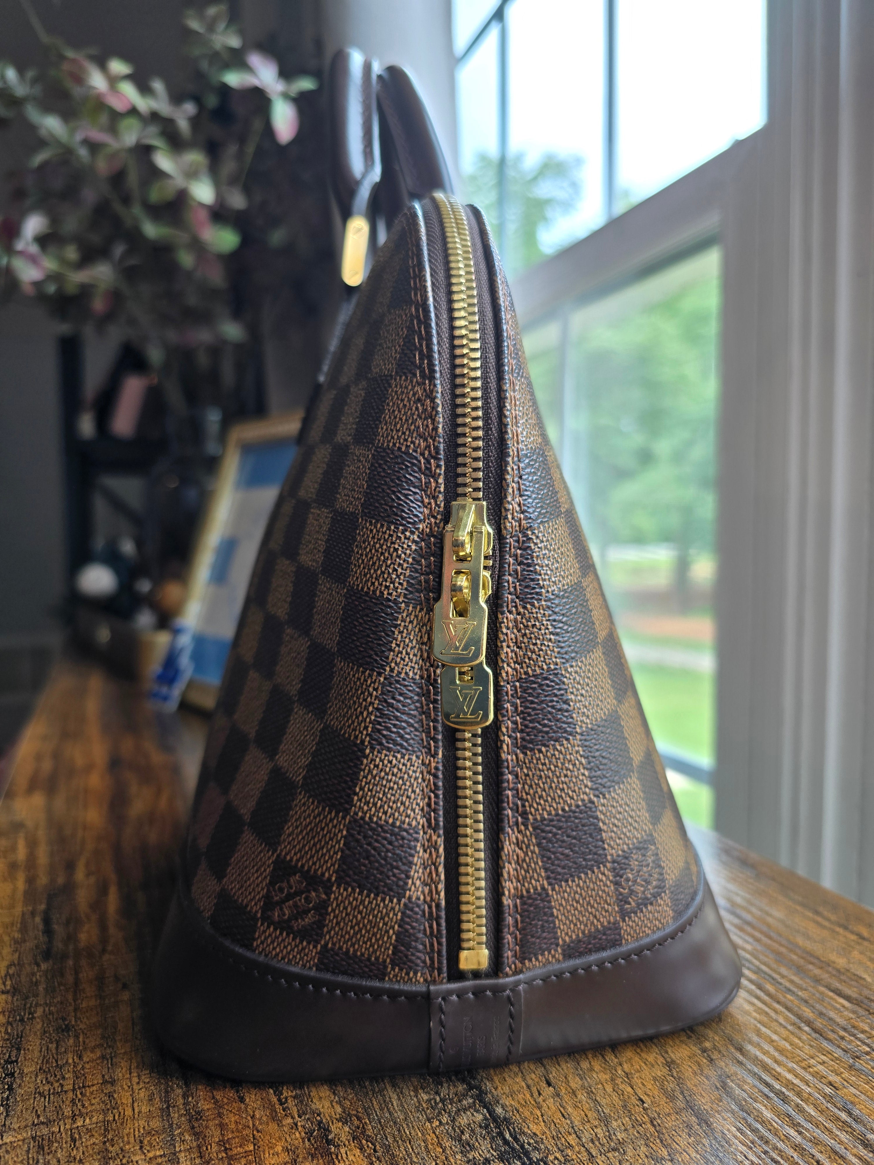 Authentic Louis Vuitton Damier Ebene Alma PM (2003)