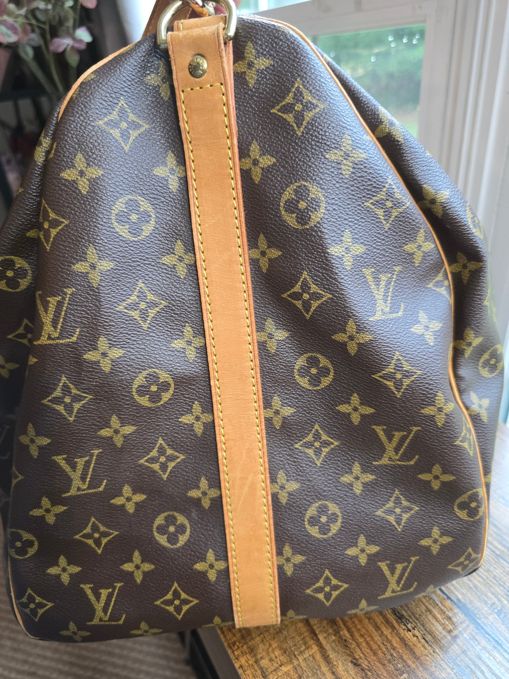 Authentic Louis Vuitton Monogram Keepall 60 Travel Duffel