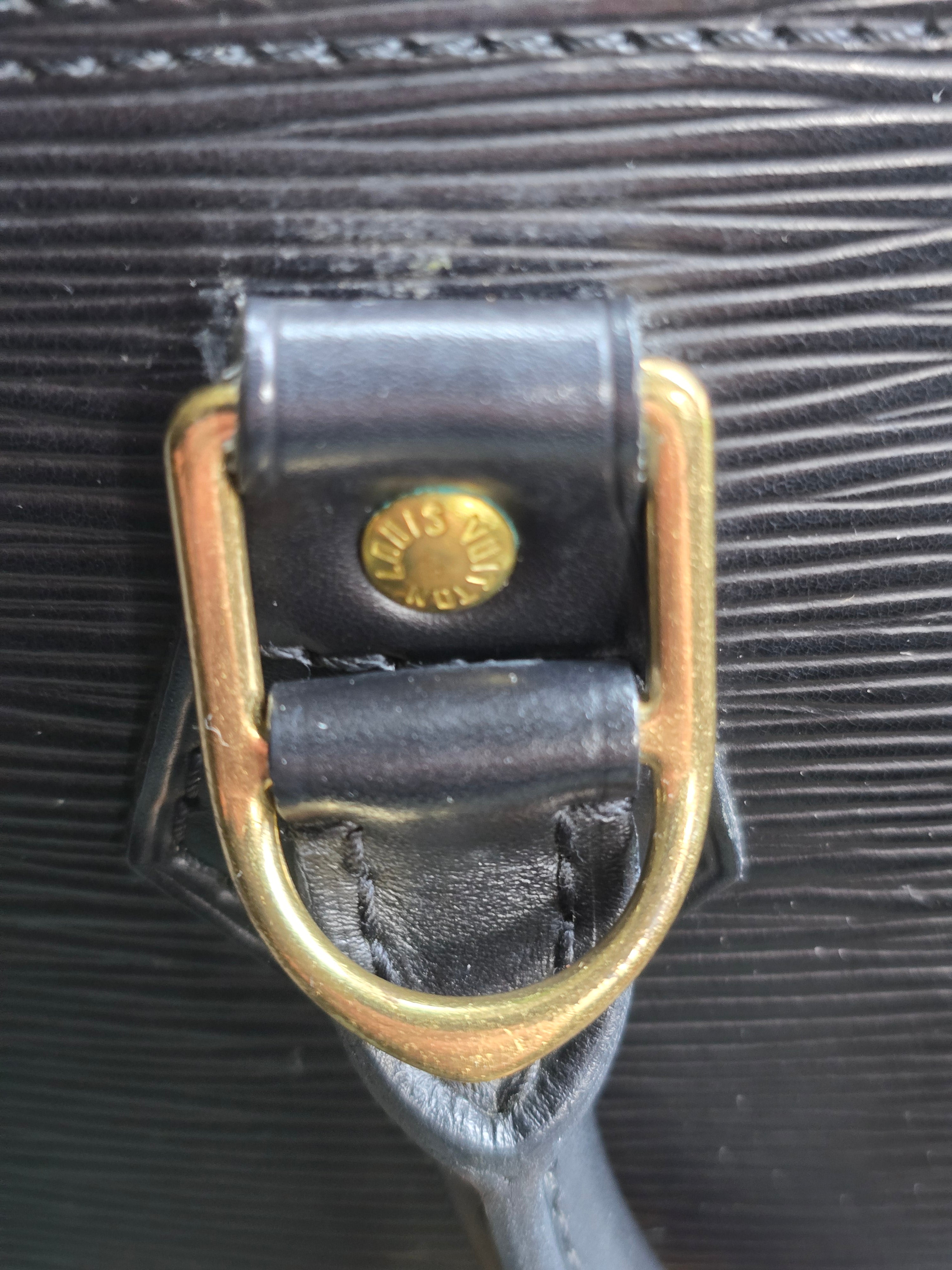 Authentic Louis Vuitton Black Epi Leather Alma PM (2008)