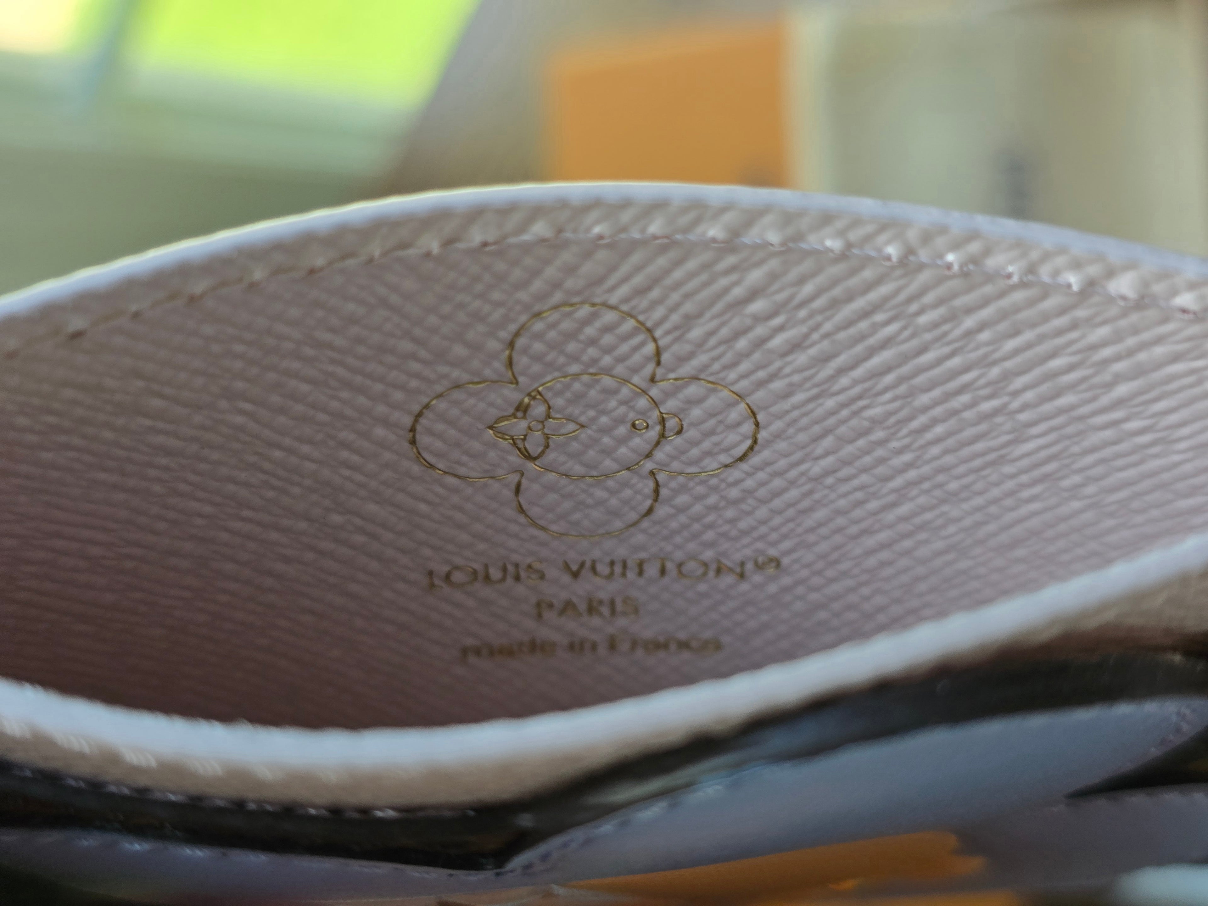 Authentic Louis Vuitton Vivian Card Holder