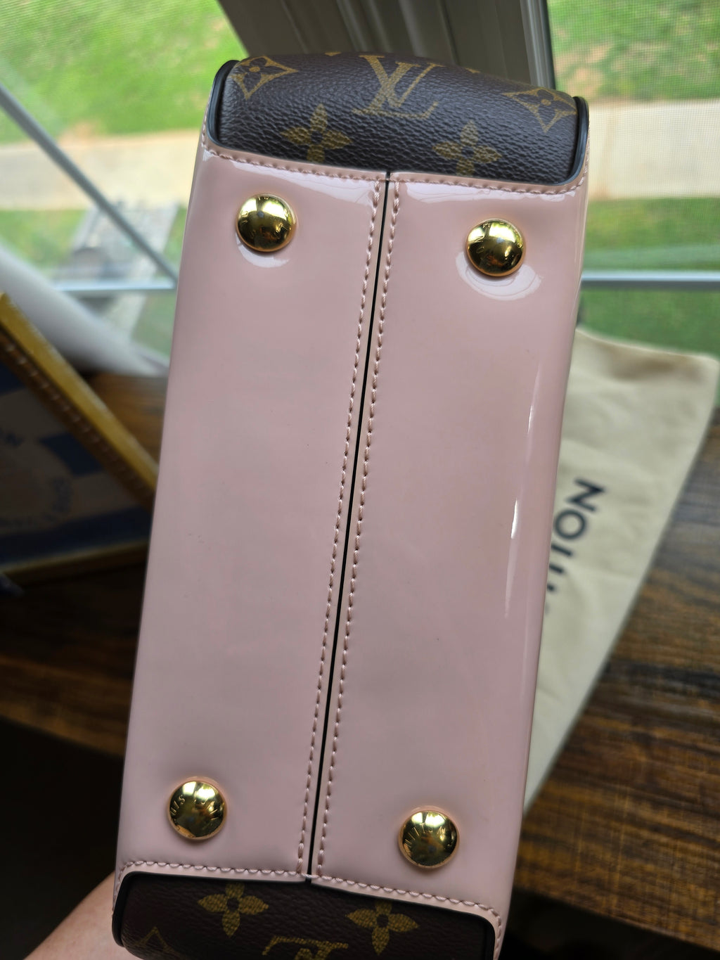 Authentic Louis Vuitton Cherrywood Vernis Leather Crossbody Bag (2019)