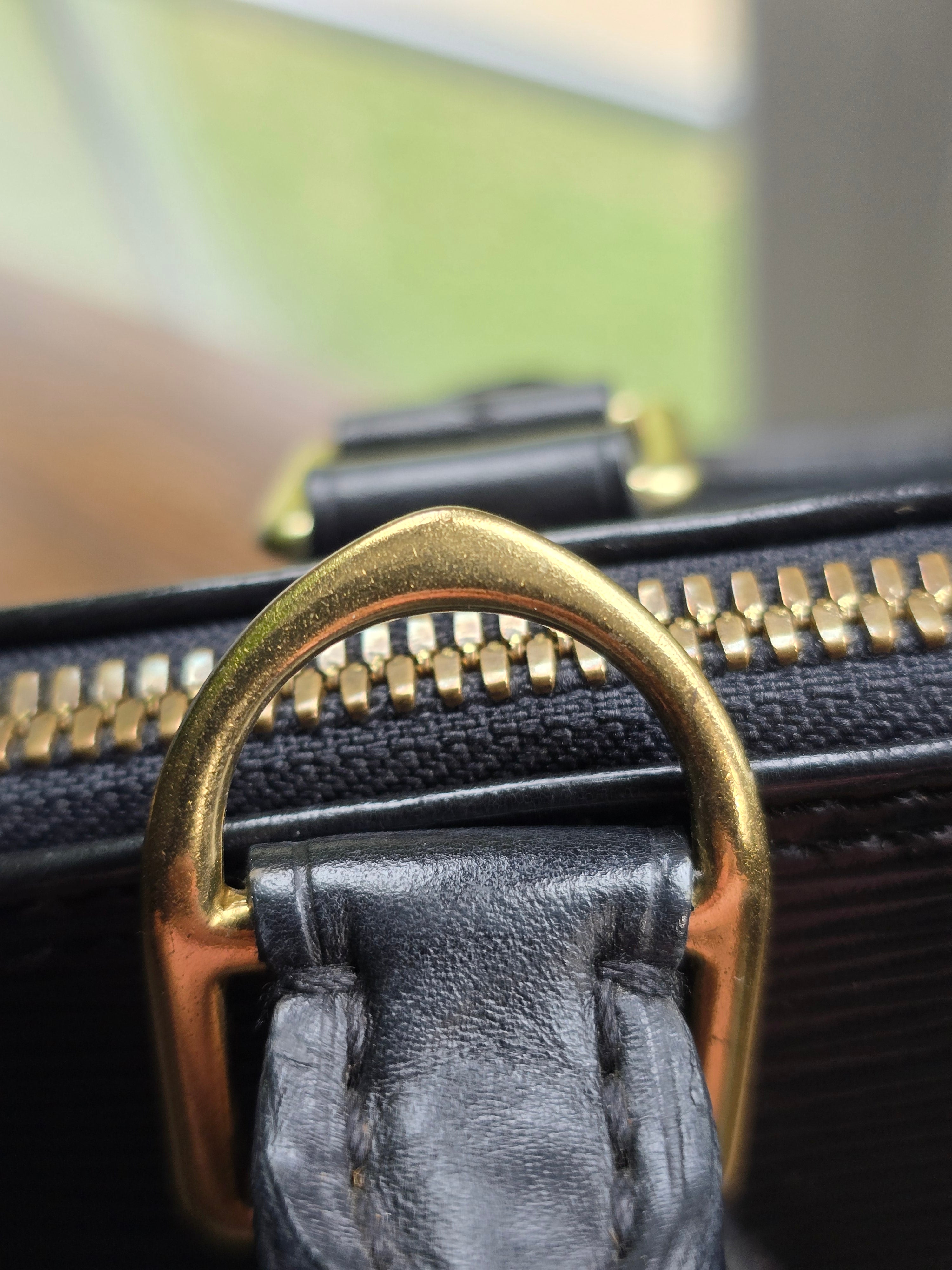 Authentic Louis Vuitton Black Epi Leather Alma PM (2008)