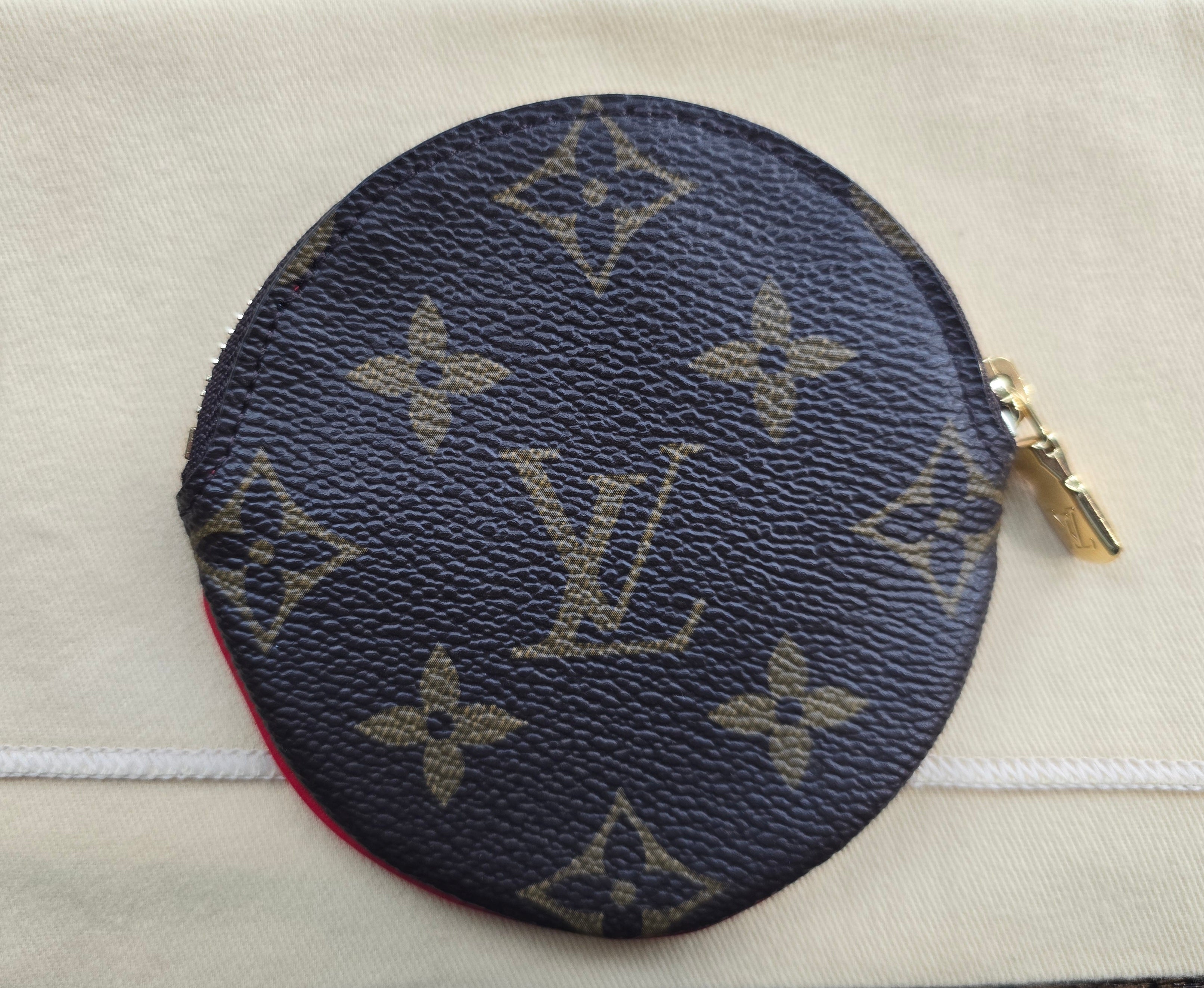 Authentic Louis Vuitton Monogram Vivinne Bumper Cars Round Coin Purse