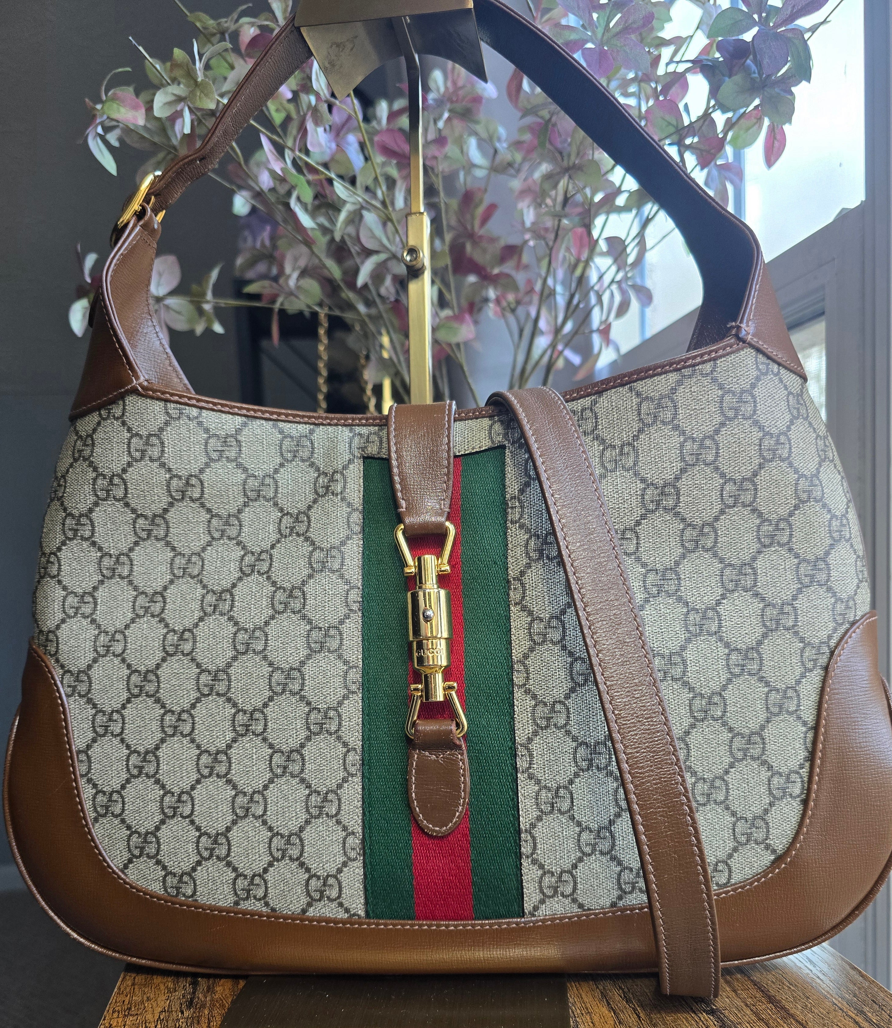 Authentic Gucci Jackie 1961 Medium Hobo Bag with Crossbody Strap