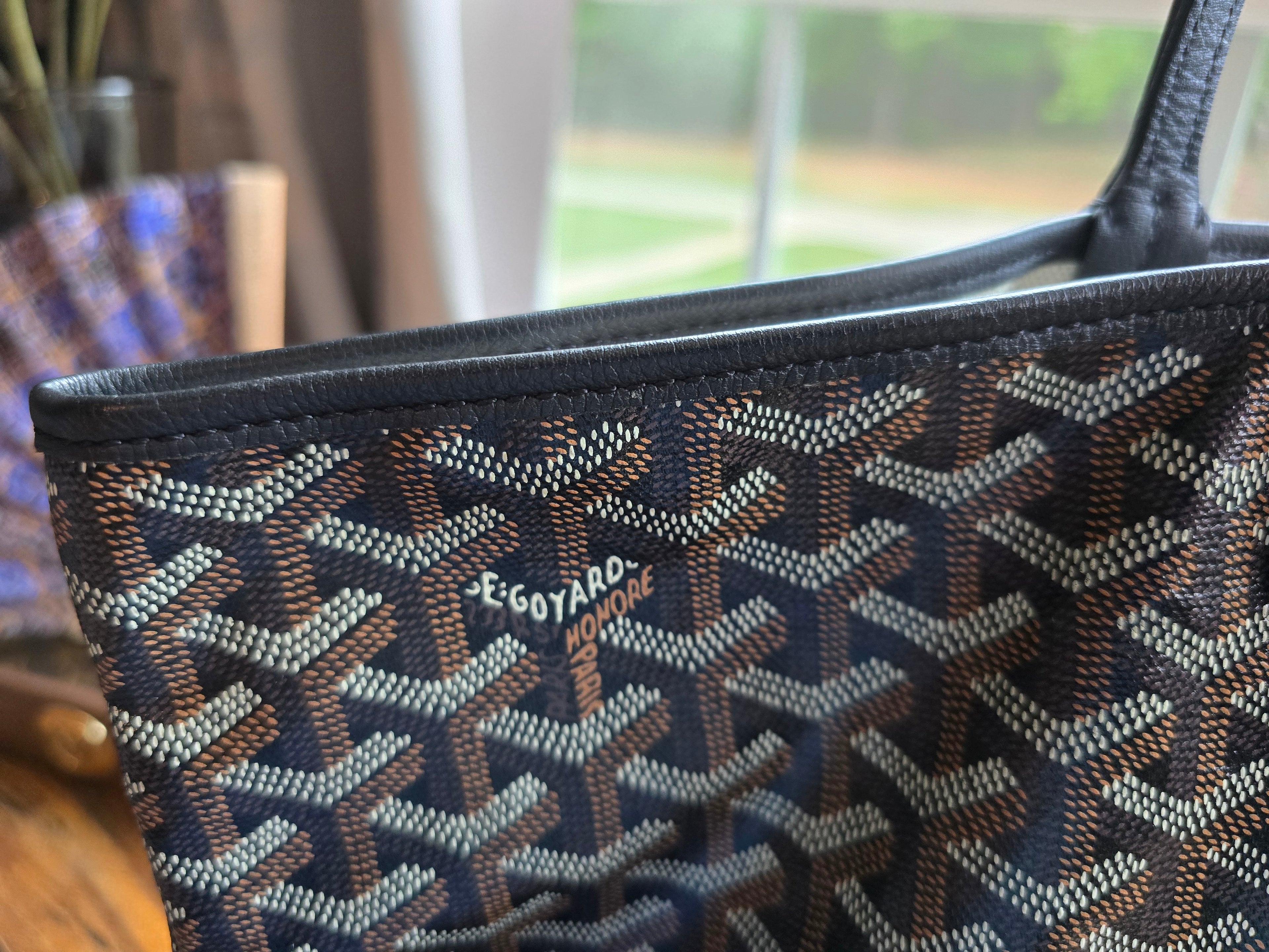 Authentic Goyard Saint Louis PM Tote Bag with Pouch