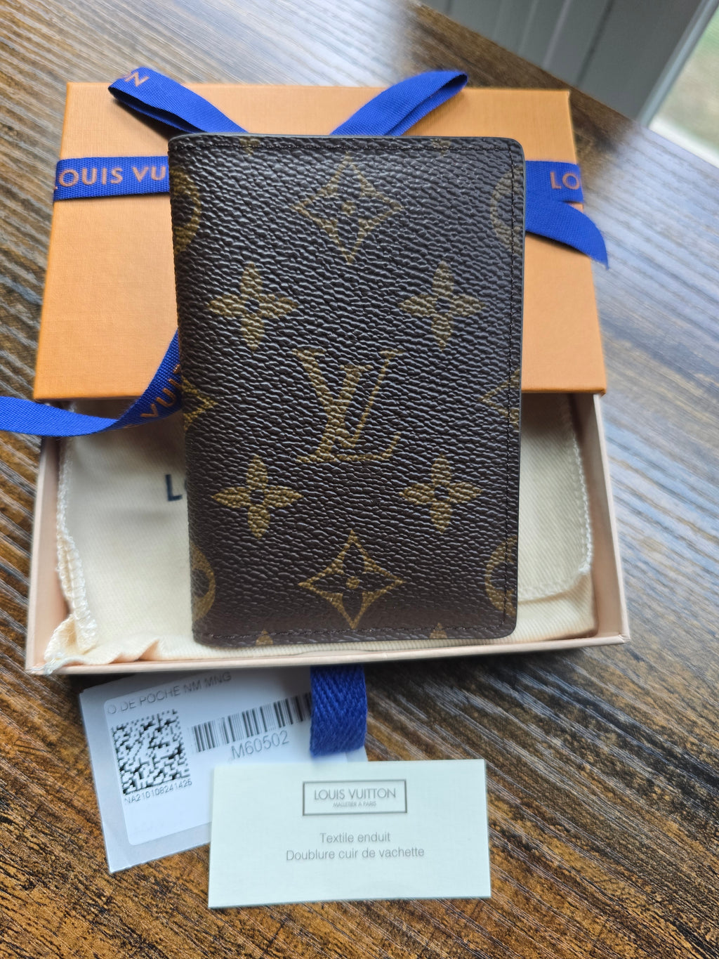 Authentic Louis Vuitton Pocket Organizer- Full Inclusion