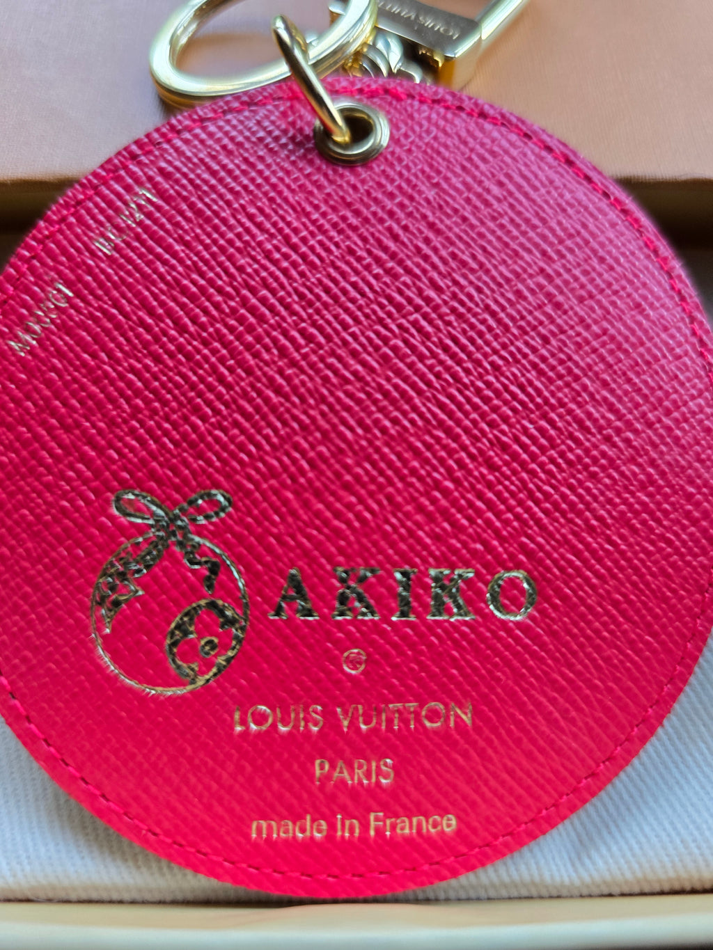 Authentic Louis Vuitton Monogram Illustre London Xmas Bag Charm & Key Holder AKIKO Limited Edition- Full Inclusion