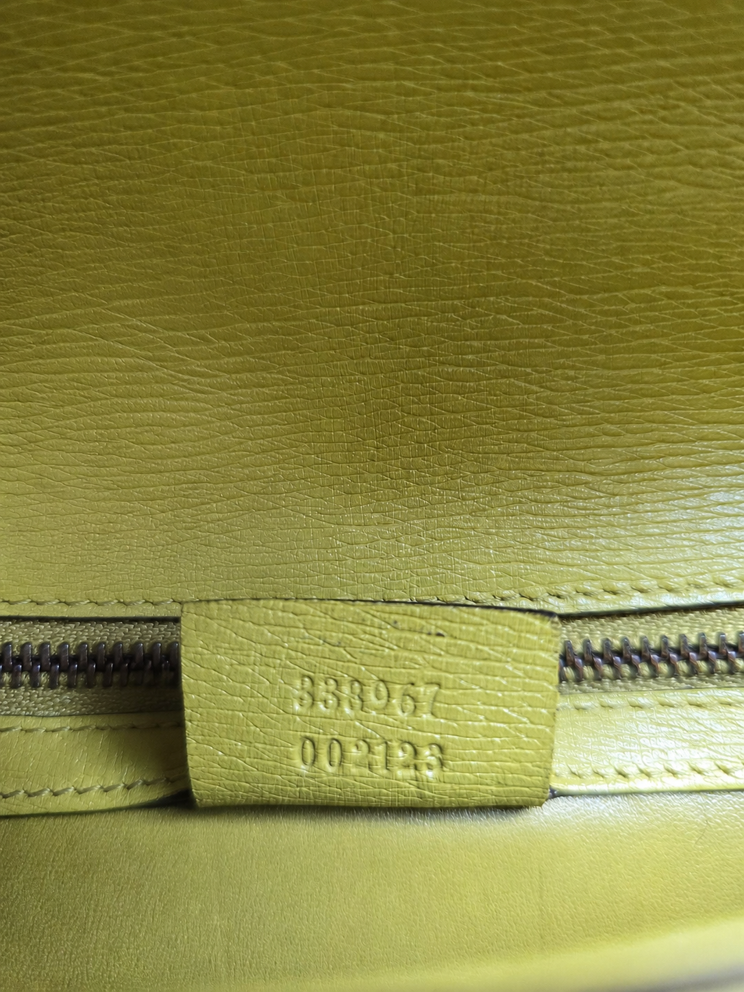 Authentic Gucci Shanghai Heartbeat Top Handle Bag