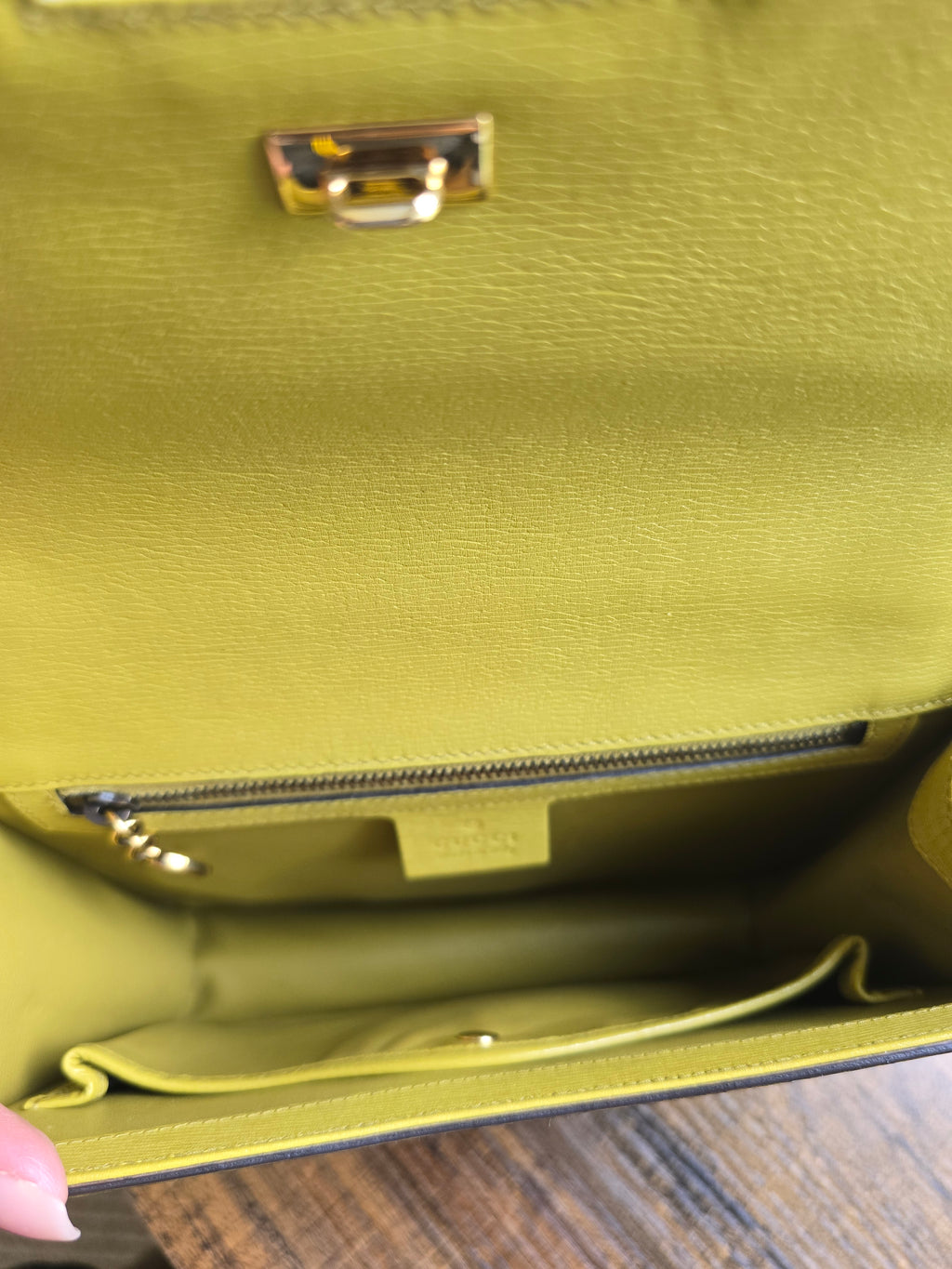 Authentic Gucci Shanghai Heartbeat Top Handle Bag