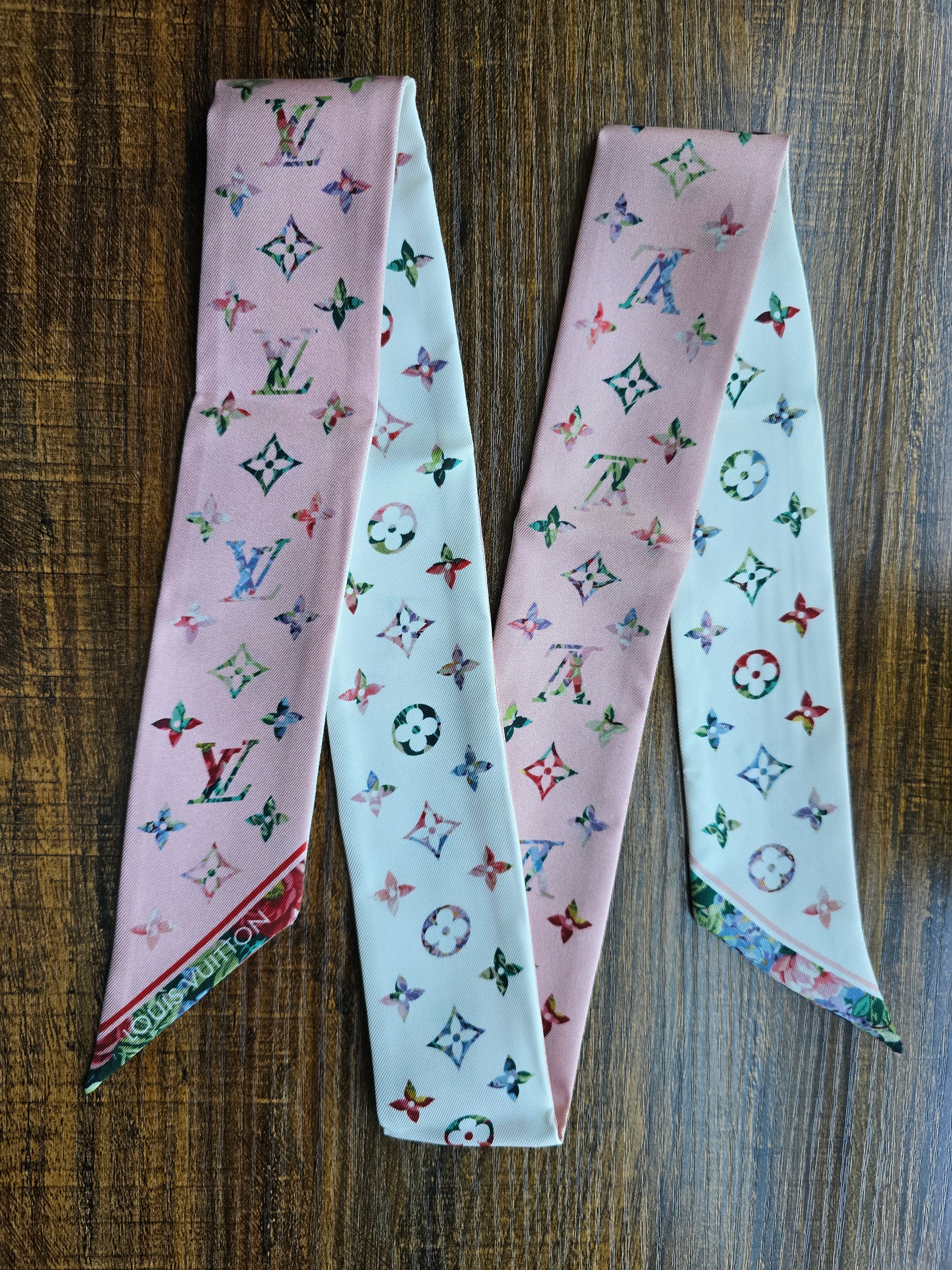 Authentic Louis Vuitton Pink & White Rose Bandeau BB Scarf